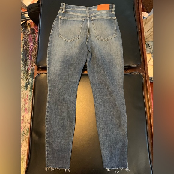 Lucky Brand Denim Jeans - Picture 2 of 3